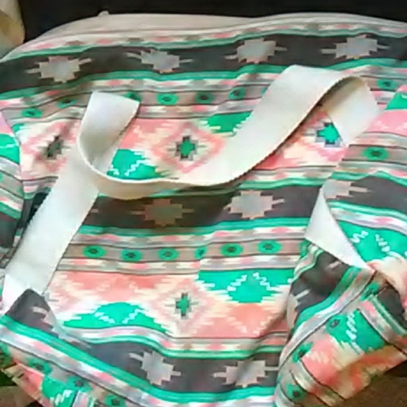 Aztec Duffle! 💕 - Picture 1 of 4